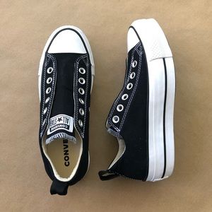 Laceless low top Platform Converse